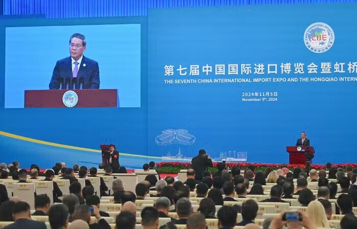 A Shanghaï, une grande foire des importations sur fond de tensions commerciales entre la Chine et ses partenaires